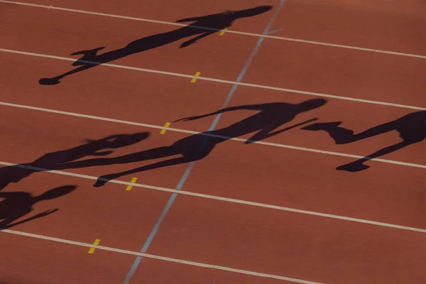 Black Silhouette Group Female Runners Red Track Stadium Running Sprint — Stock Photo, Image