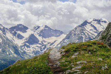 Arkhyz 'deki dağ manzarası