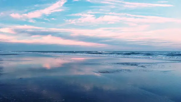 renk ve sahil rengi ve günbatımı