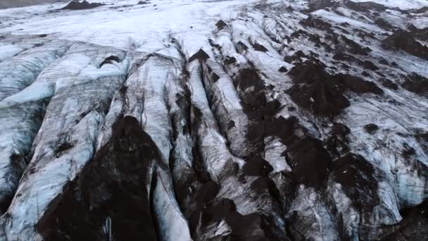 Drone Flying Glacier Iceland Dirty Ice Rocks High Quality Footage — Stockvideo