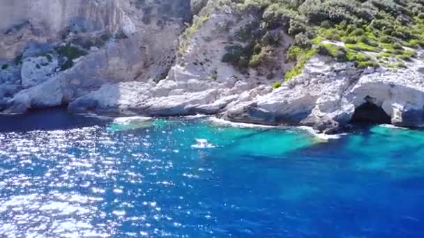 Barca Sull Acqua Italia Sardegna Sparare Con Droni Filmati Fullhd — Video Stock
