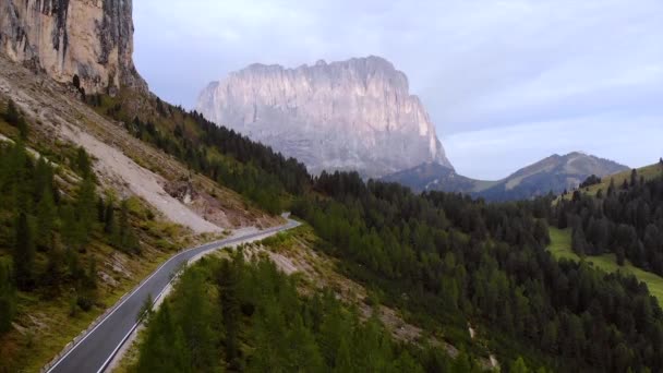 イタリアのドロマイトで日の出 ドローンからの撮影 高品質4K映像 — ストック動画