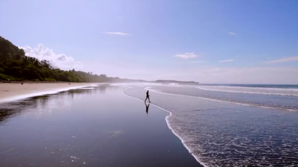 哥斯达黎加瓜纳卡斯特Playa Hermosa的空中景观 高质量的4K镜头 — 图库视频影像