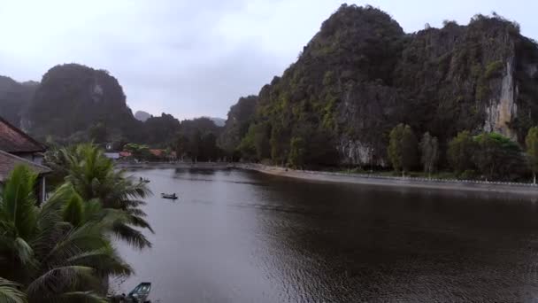 越南宁边的一个小镇 无人机 高质量的4K镜头 — 图库视频影像