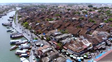Hoi An şehrinin 4K insansız hava aracı görüntüleri. Yüksek kalite 4k görüntü