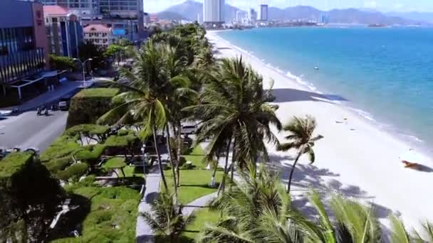 Nha Trang Vietnam Drohnen Fliegen Über Strand Und Meer Hochwertiges — Stockvideo