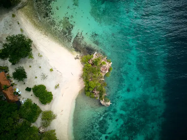 Salagdoong Sahili Siquijor Adası. Filipinler. Drone. Yüksek kalite fotoğraf