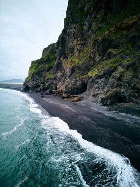  Vik Black Beach İzlanda İHA 'sı