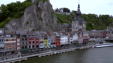 Dinant Katedrali Belçika şehir manzarası
