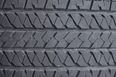 Siyah lastik şablonu ileri geri zigzag anahtarı