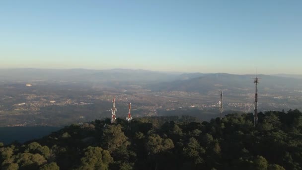 Letecký Pohled Trubce Severu Portugalska Jihu Galicie Plné Původních Stromů — Stock video