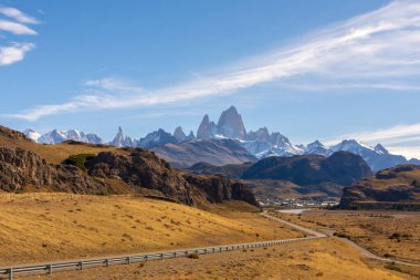 Winding road leading towards the town of El Chalten, famous for the Fitz Roy mountain in the Patagonia region of Argentina. clipart