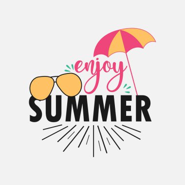 İyi eğlenceler Summer. Beyaz arkaplanda izole edilmiş el yazısı kelimelerin fırça harfleri çizimi