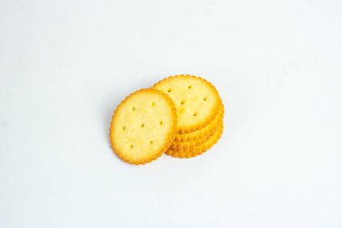 Bir yığın lezzetli buğday sarı bisküvi.