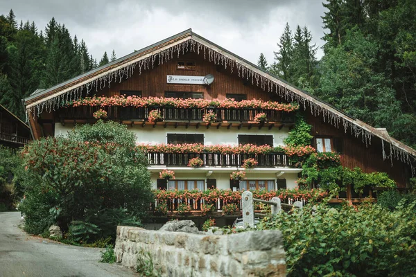 Hotel Restaurant Vieux Moulin Hermoso Día Otoño —  Fotos de Stock