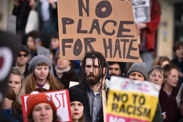Protestocular Donald Trump Şubat 2017 Bristol Ngiltere Yapacağı Devlet Ziyaretine — Stok fotoğraf