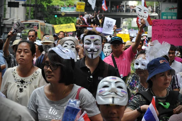Manifestanti Governativi Indossano Maschere Raduno Quartiere Commerciale Del Centro Della — Foto Stock