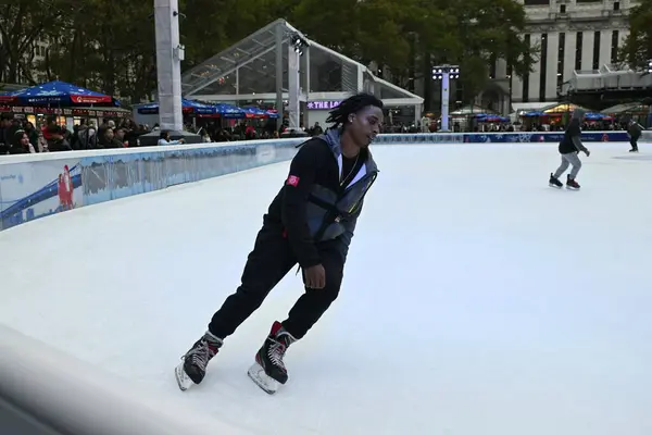 People Ice Skate Bryant Park Ice Rink October 2023 New — Stock Photo, Image