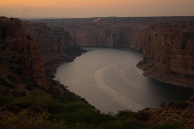 Gandikota Grand Canyon of India tourism place located at Kadapa, Andhra pradesh