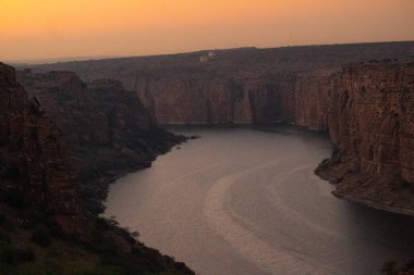 Gandikota Grand Canyon of India tourism place located at Kadapa, Andhra pradesh