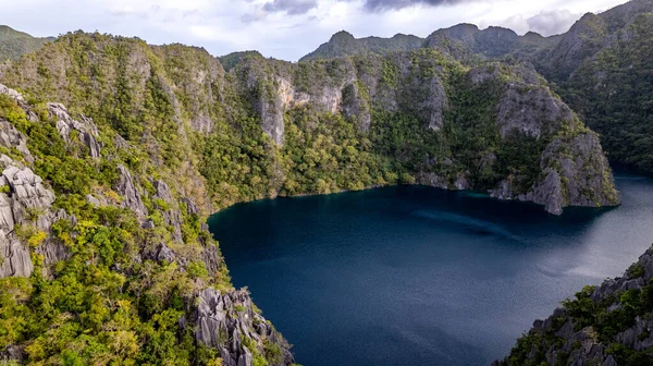Cette Photo Capture Beauté Éthérée Une Lagune Des Philippines Eau — Photo