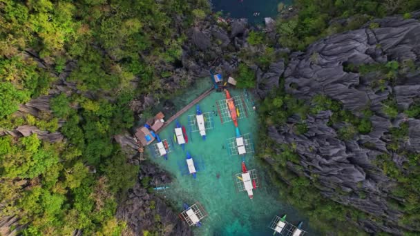 Drohnenaufnahmen Von Einem Boot Auf Den Philippinen Wir Sehen Ein — Stockvideo