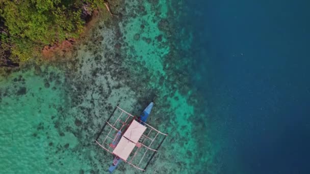 Záběry Dronu Jezera Kayangan Filipínách Stupňů Úhlu Pro Film Tradiční — Stock video