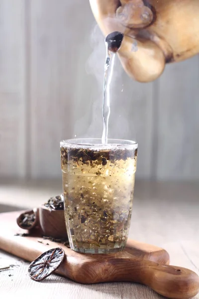 Pouring Coffee Ice Mint — Stok fotoğraf