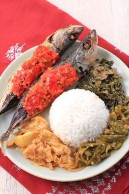 Lezzetli Asya yemeklerinin yakın görüntüsü