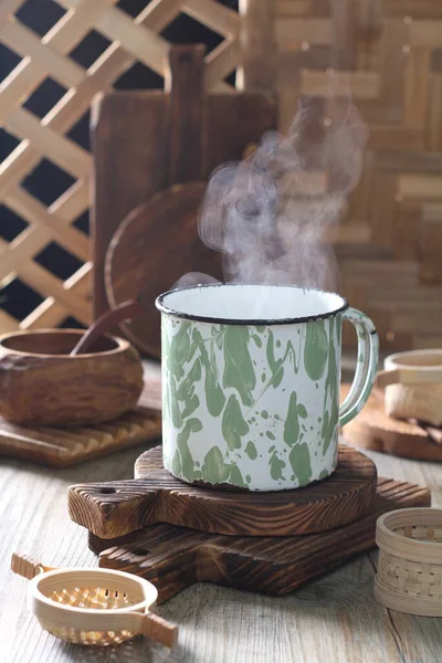 Tasse Kaffee Und Tee Auf Holztisch — Stockfoto