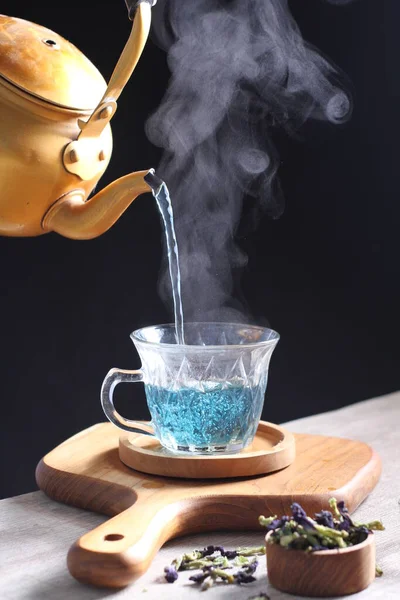 Hot Telang Flower Tea Clear Glass — Fotografia de Stock