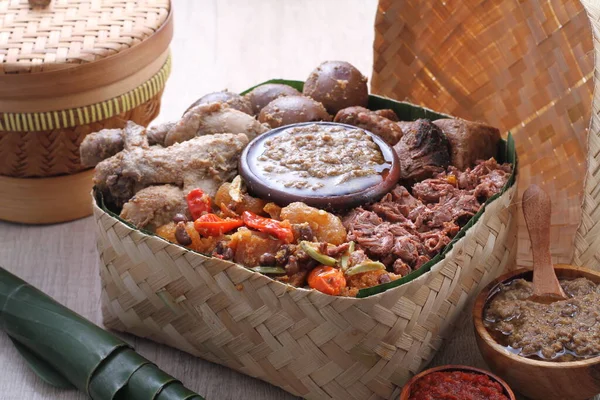 Gudeg Traditional Javanese Dish Yogyakarta Central Java Indonesia Gudeg Made — Stock fotografie