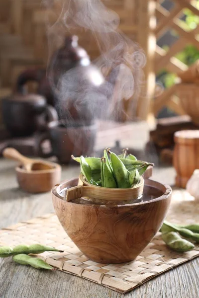 Green Asparagus Bowl Wooden Table — Stockfoto