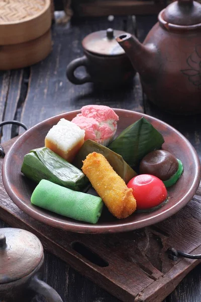 中国传统甜点一桌 — 图库照片