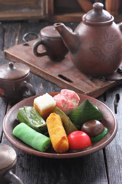Jajanan Pasar Jest Tradycyjną Kuchnią Indonezyjską — Zdjęcie stockowe