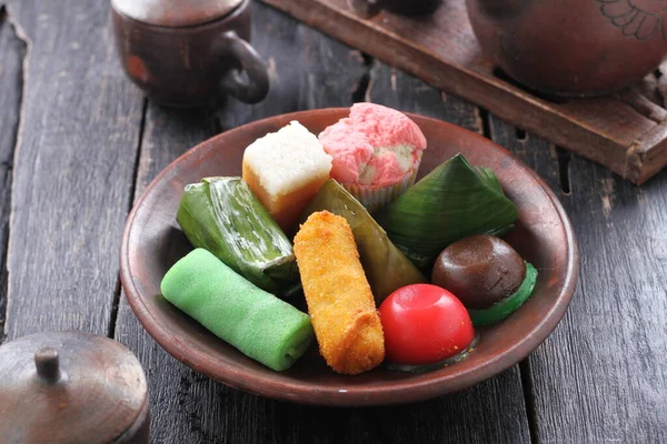 ヤジャナン パサールはインドネシアの伝統料理です — ストック写真