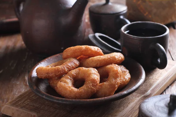 stock image Traditional Indonesian cakes are ring-like with savory and sweet flavors