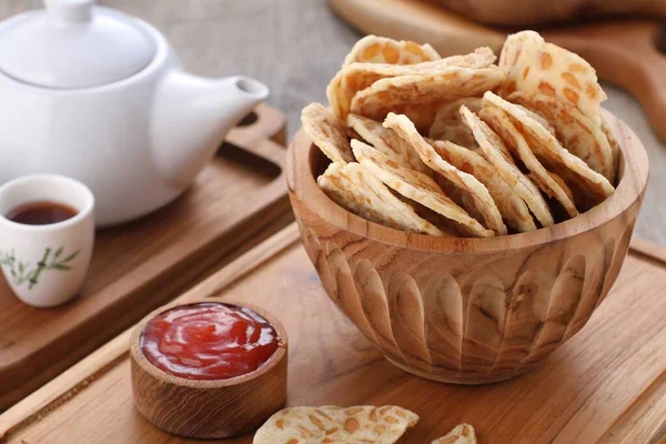 Chips Tempeh Crujientes Con Sabor Sabroso Crujiente — Foto de Stock