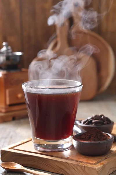 Καφές Είναι Ένα Ποτό Που Παρασκευάζεται Από Καβουρδισμένους Κόκκους Καφέ — Φωτογραφία Αρχείου