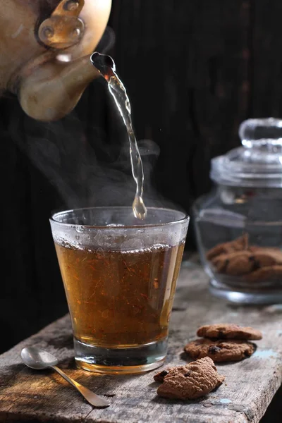 Tea Aromatic Beverage Prepared Pouring Hot Boiling Water Cured Fresh — 스톡 사진