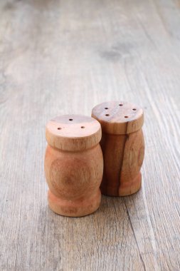 Masada şarap için ahşap tahta