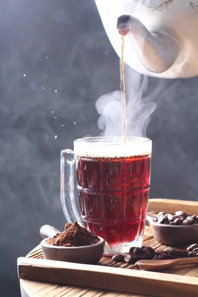 Kávé Pörkölt Kávébabból Készült Ital Sötét Színű Keserű Enyhén Savas — Stock Fotó