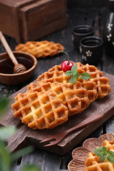 Une Gaufre Est Plat Base Pâte Lever Pâte Cuite Entre — Photo