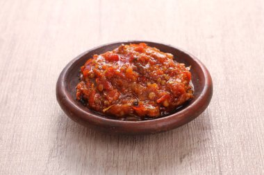 Kömür ızgarasında ızgara et.