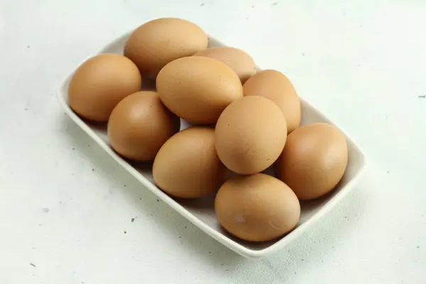 Huevos Tazón Sobre Fondo Blanco — Foto de Stock