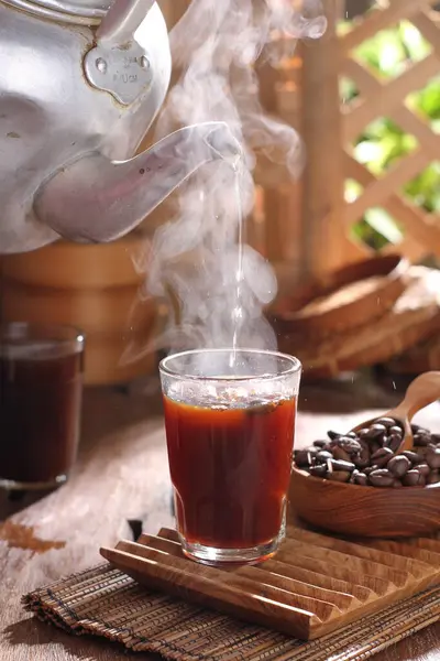 Turecka Herbata Kawą Cynamonem Drewnianym Tle — Zdjęcie stockowe