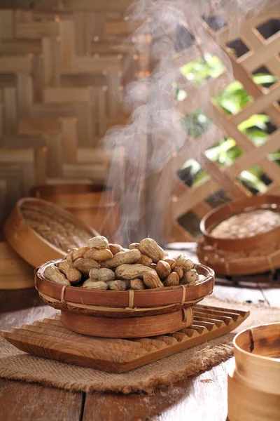 Chá Turco Tradicional Uma Tigela Madeira — Fotografia de Stock
