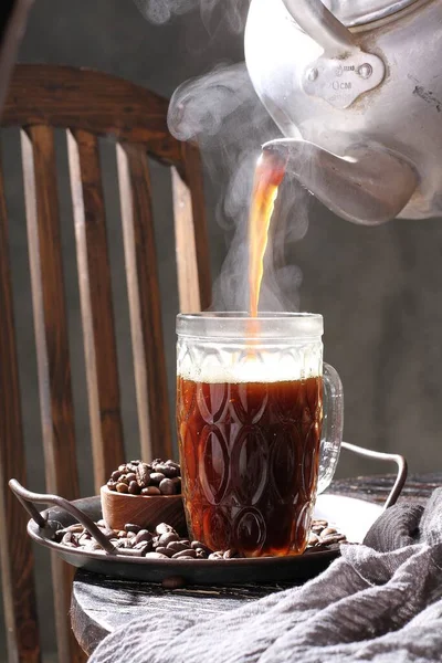 Coffee Cup Hot Chocolate Cinnamon Sticks Wooden Background — Stock fotografie