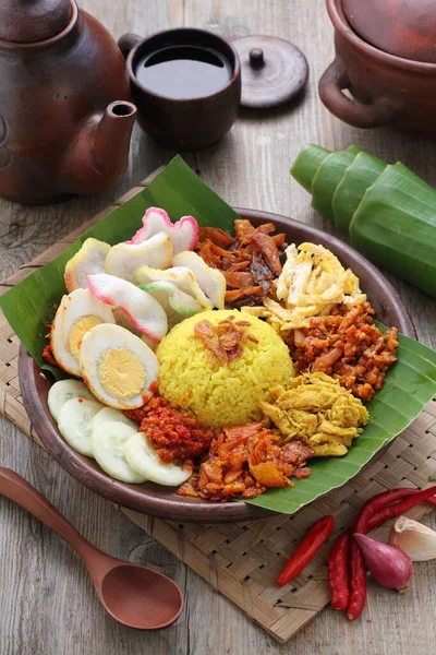 Nahaufnahme Von Köstlichem Indischem Essen — Stockfoto