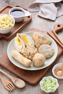 Kızarmış pilavın mutfak fotoğrafı. 